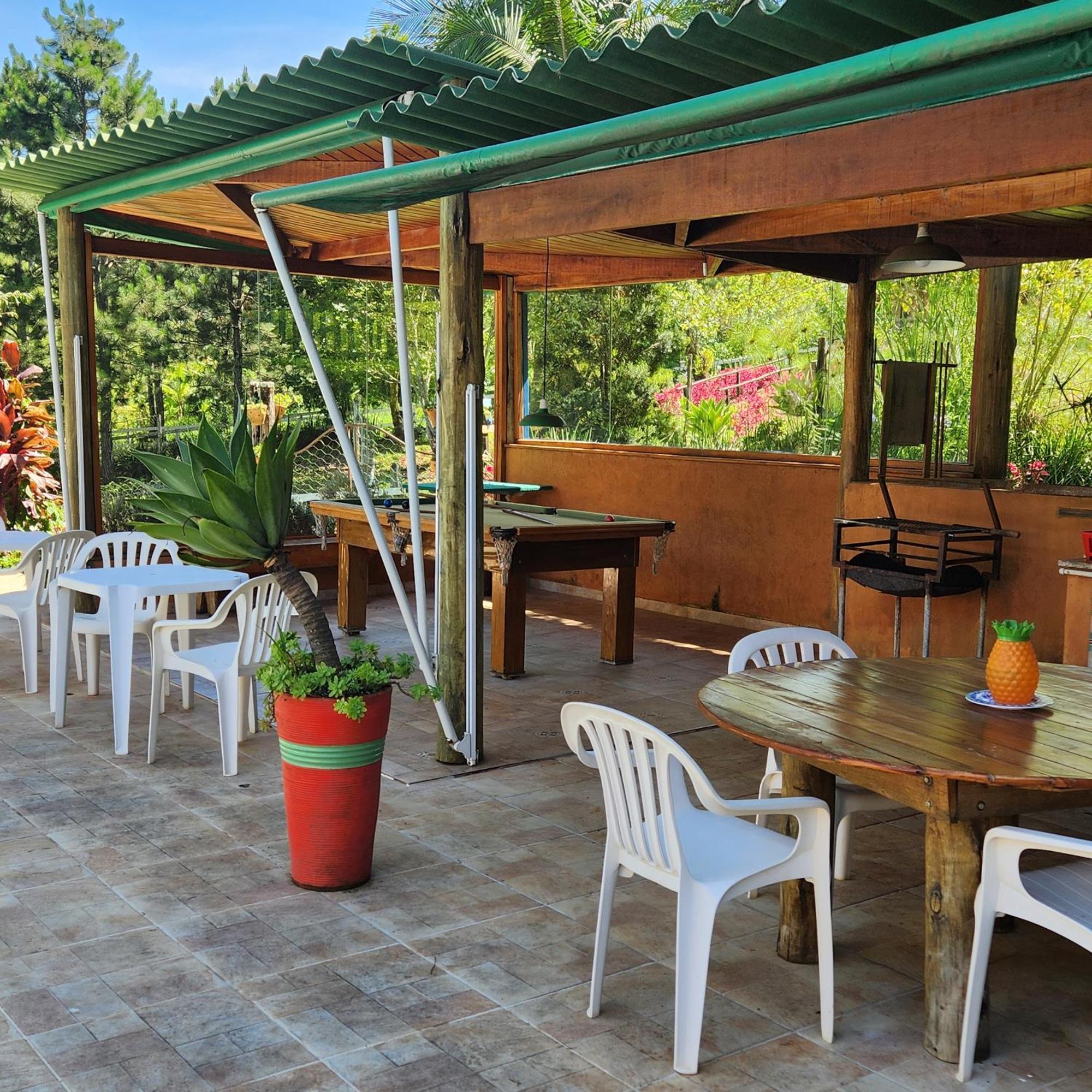 Vale Monte Azul Inn